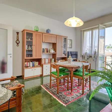 1 Bedroom In * Arenzano