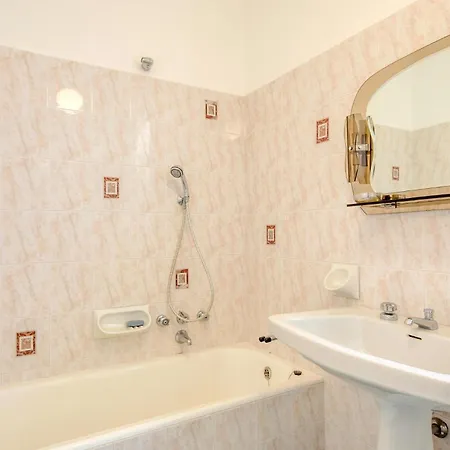 1 Bedroom In